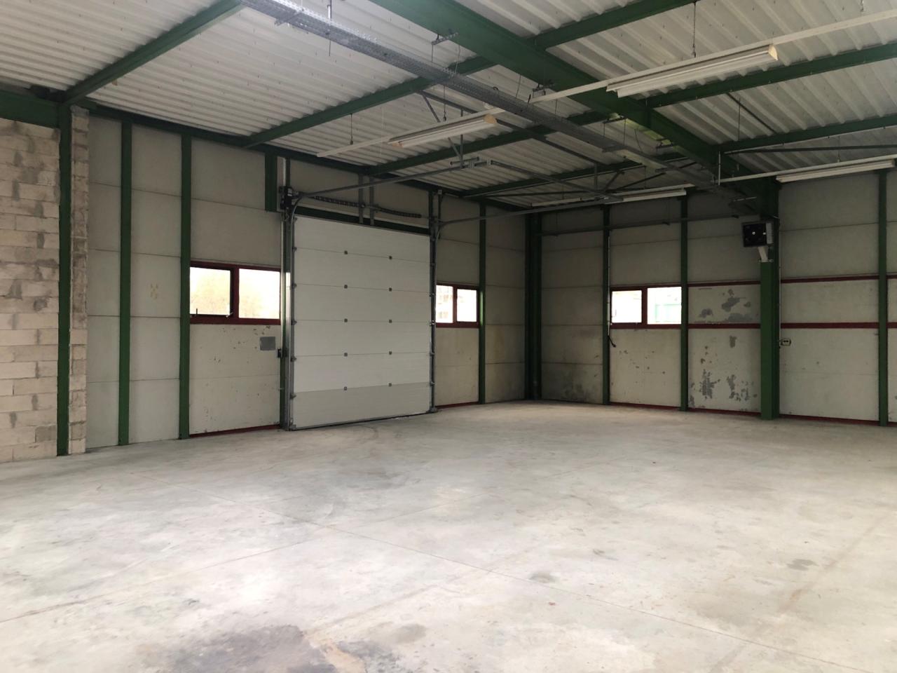Local d'activité Saint Thibault des Vignes 905m² Location local d'activité Saint Thibault des Vignes Seine-et-Marne OLACT2425528 0